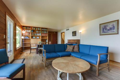 Pend Oreille Lakeshore Retreat – Photos 2