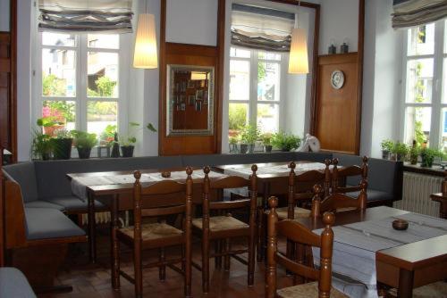 Χώρος καθιστικού στο Hotel zur Eiche