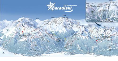 a map of a snow covered mountain at ALPA appartements - Champagny-en-Vanoise in Champagny-en-Vanoise