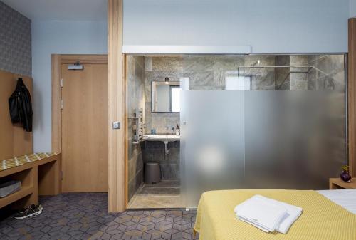 Ένα μπάνιο στο Kamieniec 27 Bed & Breakfast