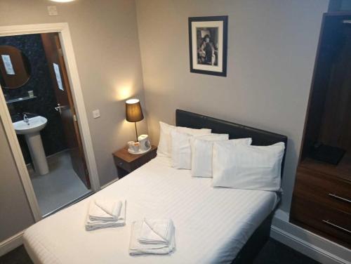 The Liverpool Inn Hotel Image