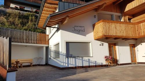 Balkoni atau teres di Apartments Ingrid