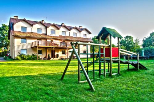 Herní místnost nebo prostor pro děti v ubytování LAGO Apartamenty i pokoje