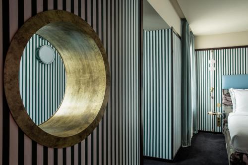 Hôtel du Rond-point des Champs-Élysées - Esprit de France photo 41