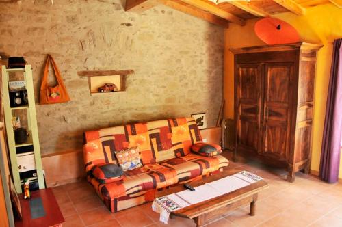 Photo de la galerie de l'établissement Grange rénovée, à La Serpent