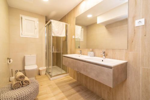 Kúpeľňa v ubytovaní Luxury Apartment Soho by Nagoa Homes