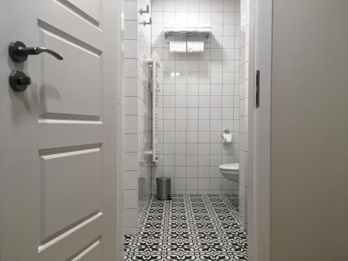 Ένα μπάνιο στο Marienbad Apartment