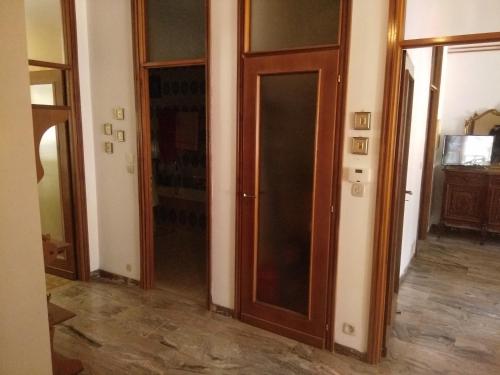 LocanaにあるGran Paradiso huge apartament in Locanaのギャラリーの写真
