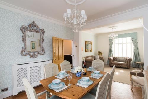 Photo de la galerie de l'établissement 145 New Road, à Porthcawl