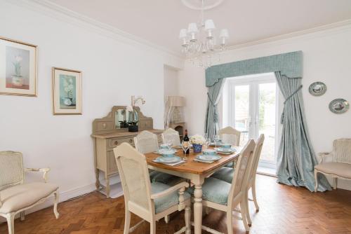 Photo de la galerie de l'établissement 145 New Road, à Porthcawl