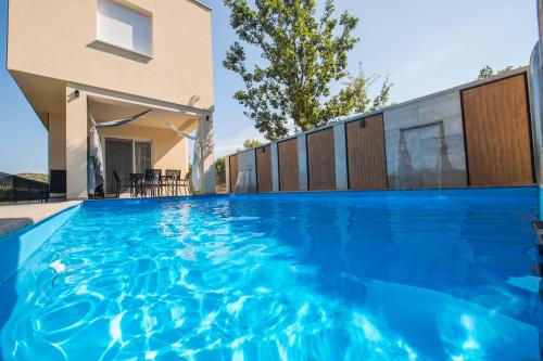 メジュゴリエにあるOasis Flowers Medjugorjeのギャラリーの写真