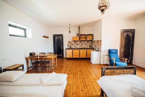 Foto de la galería de Green Sheep Boutique Hotel en Kazbegi