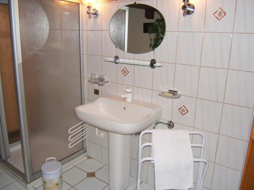 Ванна кімната в Gitehaushaltermerkwiller