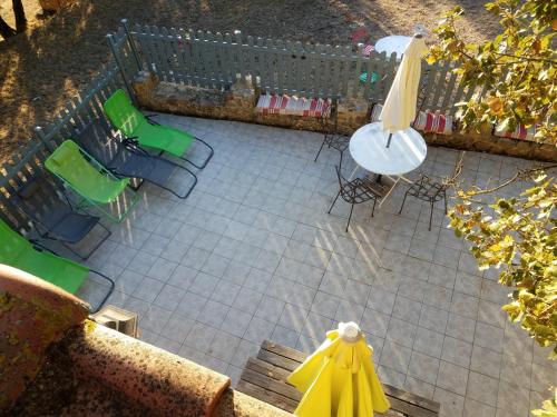 Balkoni atau teres di Gite Tourete 1