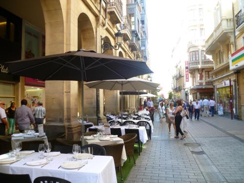 Logrocity Corazon de Logroño PARKING PRIVADO GRATIS