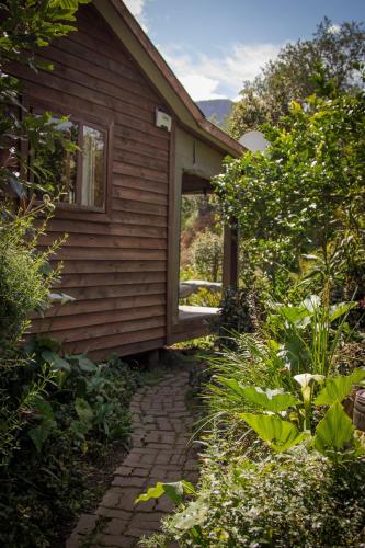 Gallery image of Pear Tree Cottage in Stormsrivier