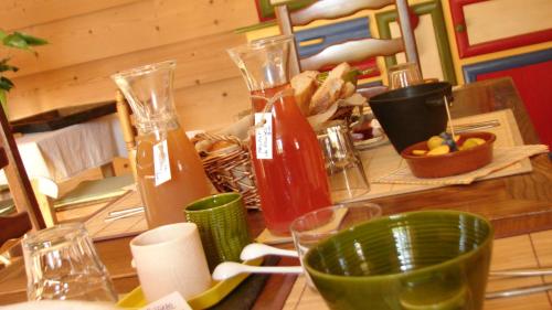 Jídlo v penzionu nebo okolí