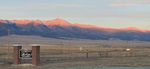 Lamp Post Lodge – Photos 2