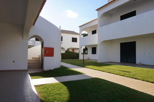 Modern Pool Apartment, Vilamoura