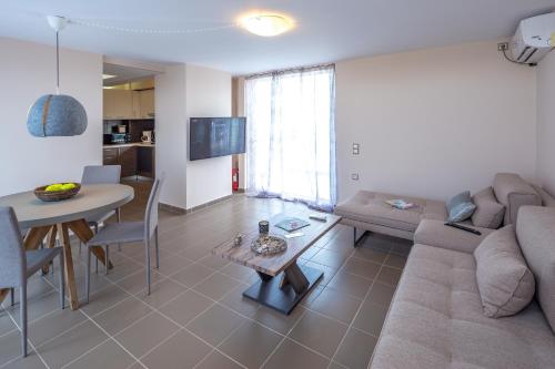 Solon - Deluxe City Center Apartment