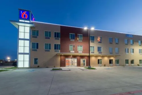 Motel 6 Fort Worth, TX - North - Saginaw in Fort Worth