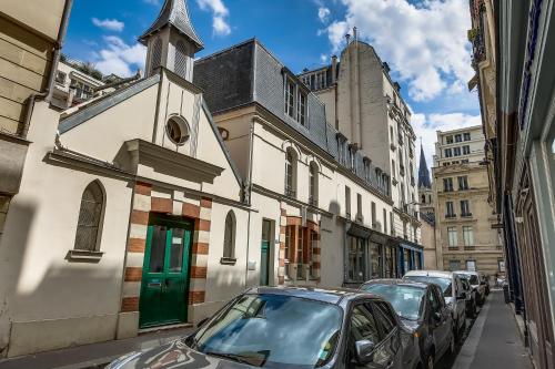 Apartment Tour Eiffel by Weekome