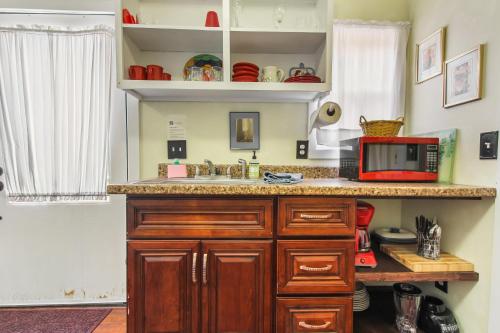 Albion Garden Cottage – Photos 3