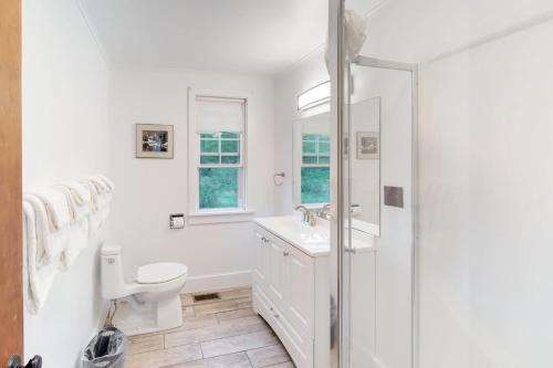 Ένα μπάνιο στο Sunderland Guest House