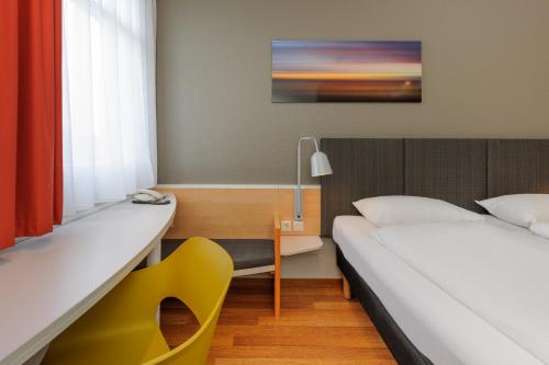 ibis Hotel Frankfurt Messe West builder 2