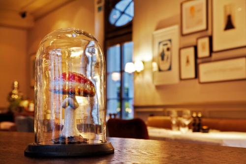 Monbijou Hotel photo 49