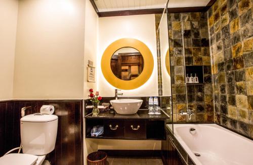 
A bathroom at Victoria Sapa Resort & Spa
