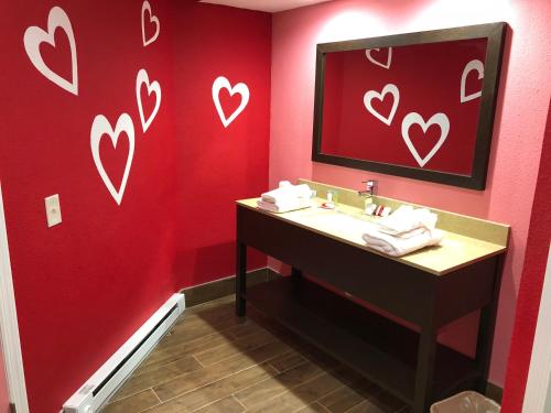 Inn of the Dove Cherry Hill - Philadelphiaにあるバスルーム