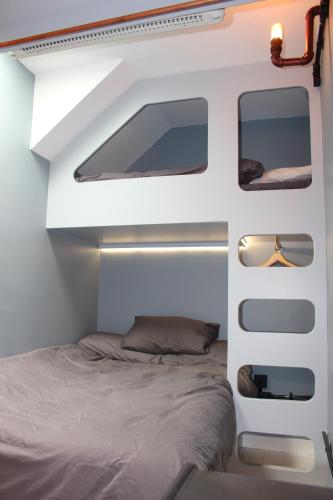 ロンドンにあるThe Ink Roomsの小さなベッドルーム(ベッド1台付)