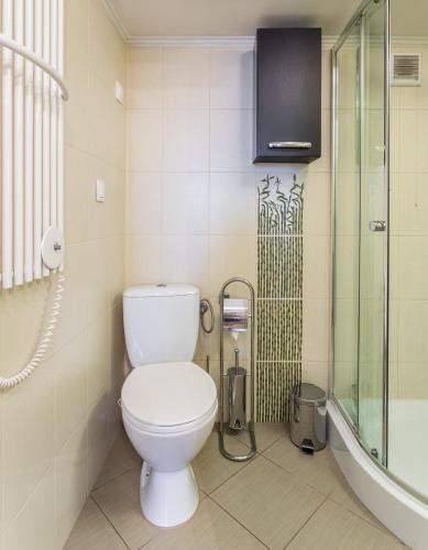 Ένα μπάνιο στο Apartments Legendary Kraków