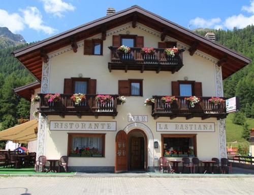 Zdjęcie z galerii obiektu Giacomino Apartment w Livigno