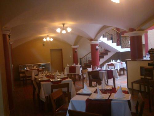 Restaurace v ubytování Hostal Tukos La Casa Real