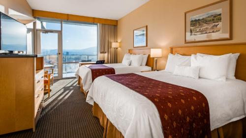 صورة لـ Best Western Plus Kelowna Hotel & Suites في كيلونا