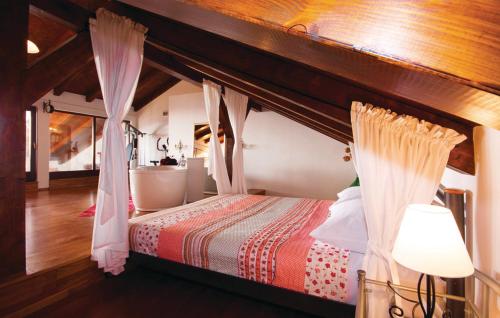 En eller flere senge i et værelse på Apartman Zita