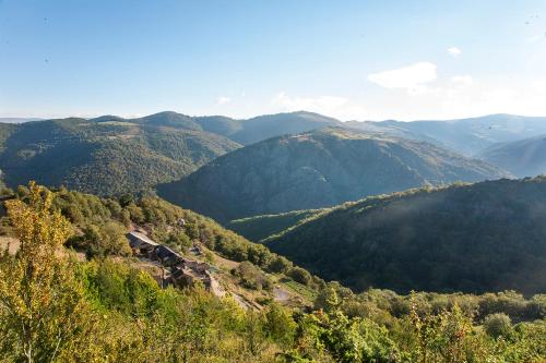 a view of auliculiculiculiculiculiculiculiculiculiculiculic at La ferme des Cévennes in Florac Trois Riviere