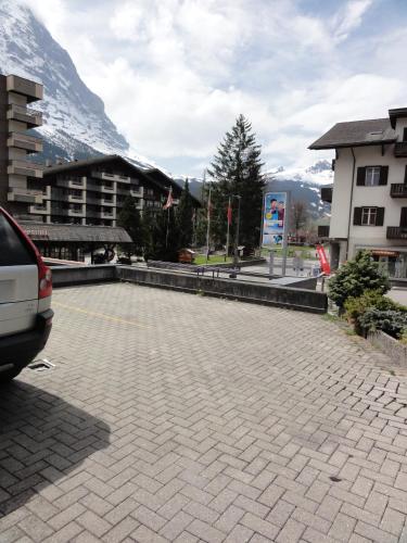Nespecifikovaný výhled na hory nebo výhled na hory při pohledu z hotelu