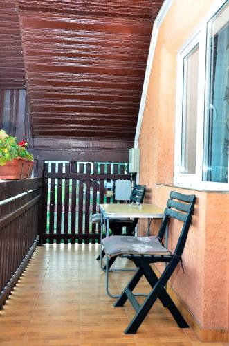 Μπαλκόνι ή βεράντα στο Dmc House