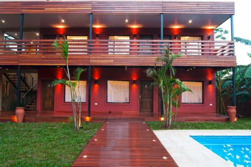 Kolam renang di atau dekat dengan Costa Iguazu