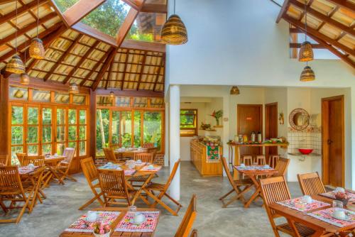 En restaurant eller et andet spisested på Pousada Maria Farinha