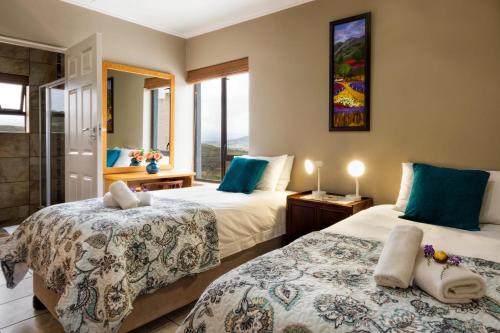 Un pat sau paturi într-o cameră la Shawheim@Hartenbos
