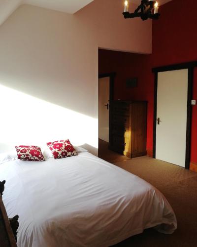 Katil atau katil-katil dalam bilik di Broomhall Castle Hotel