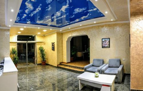 Posezení v ubytování Georgia Hotel