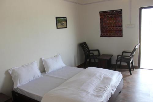 Gallery image of Little Rann Resort in Zainābād