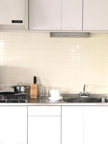 Dapur atau dapur kecil di Ashinoko Port Villa MIRAHAKONE