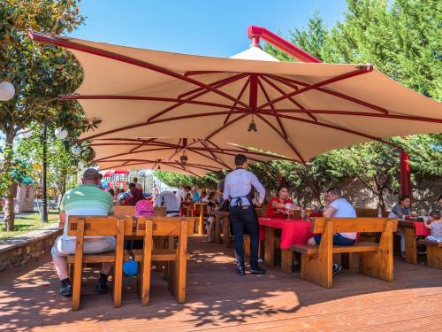 Hosté ubytování PalmaNova Resort