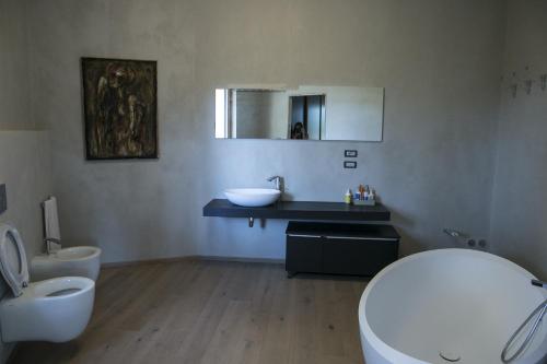 Bathroom sa Un sogno che si avvera